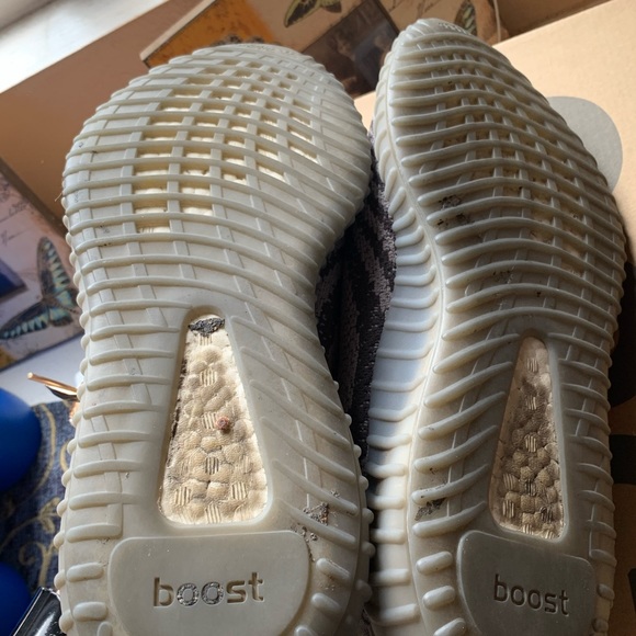 Yeezy boost 350 - Picture 4 of 4
